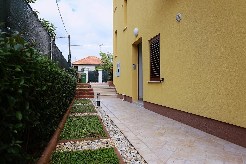 Apartments Ivana - Iva Zara Esterno foto